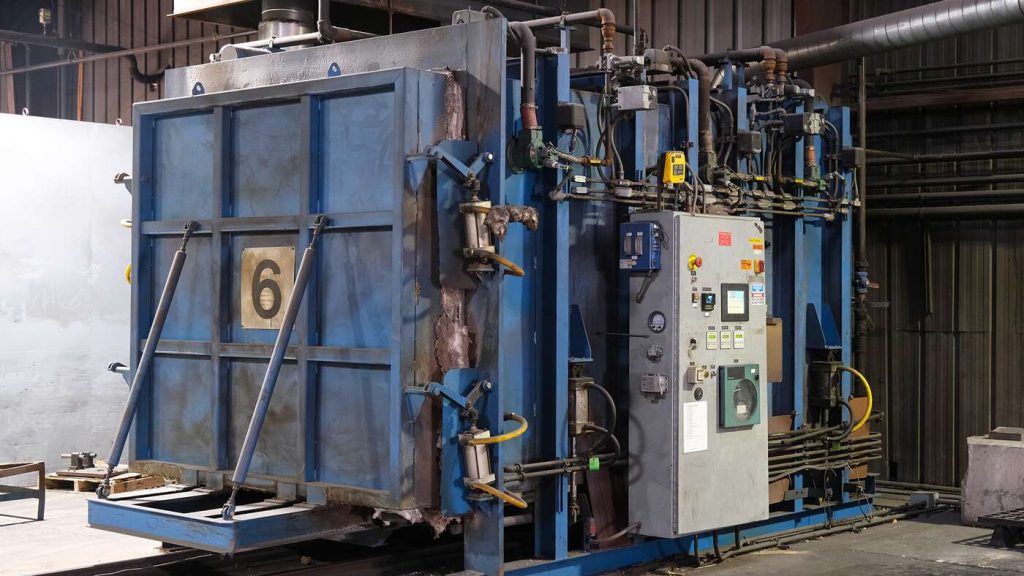 Heat treatment: heat-treat oven