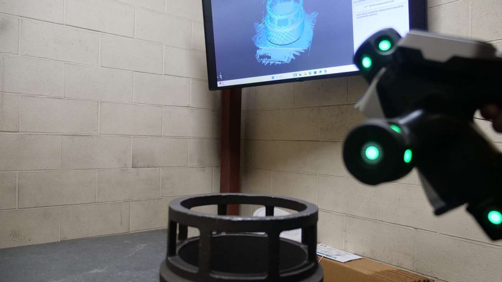 Inspection: Keyence handheld laser scanner for inspection and reverse engineering